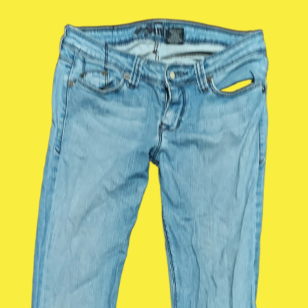 Sinful jeans